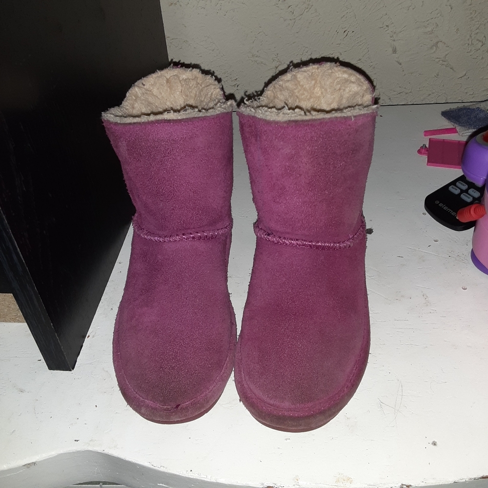 Girls boots